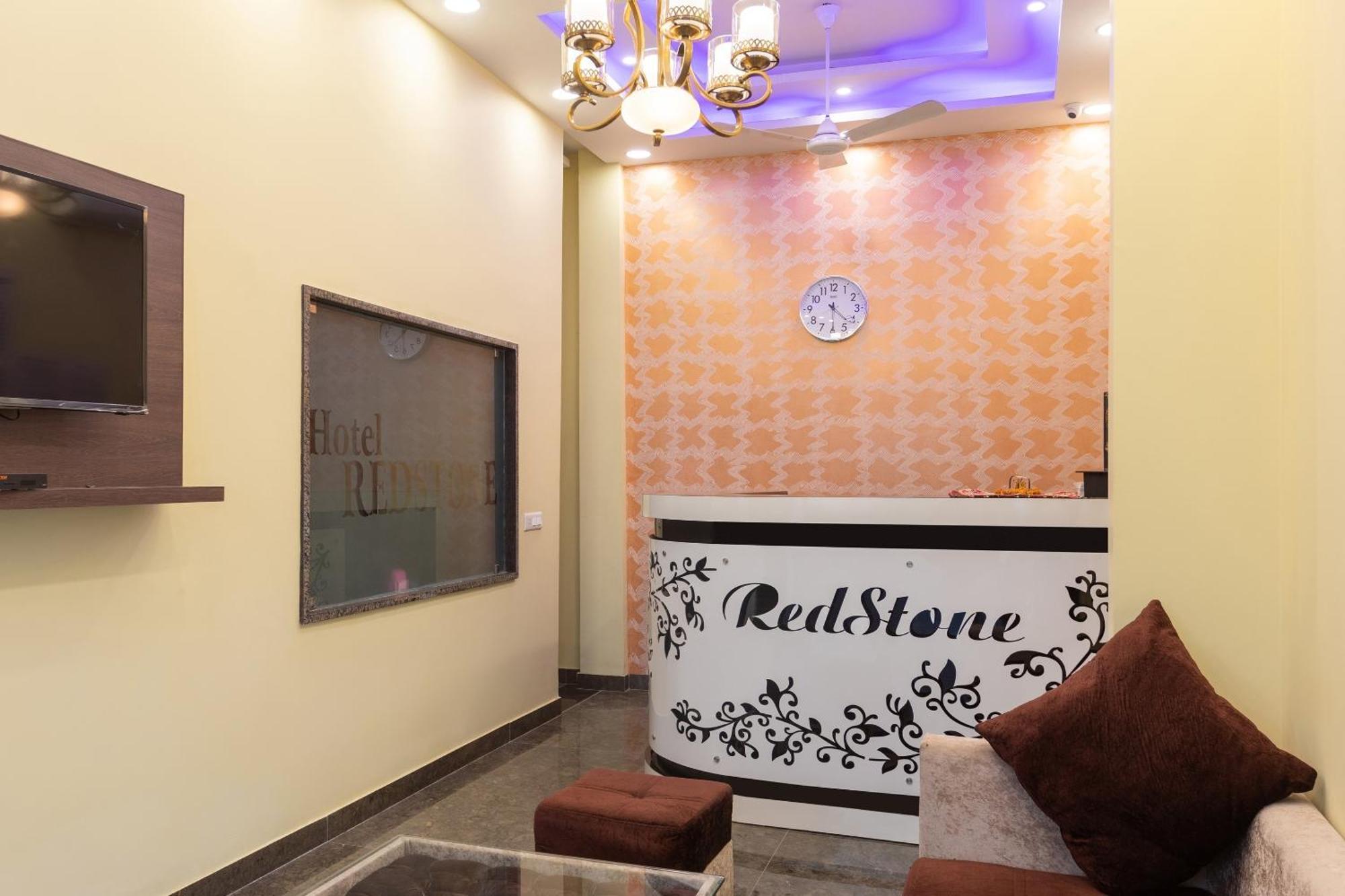 OYO 29932 Hotel R S Plaza New Delhi Exterior foto