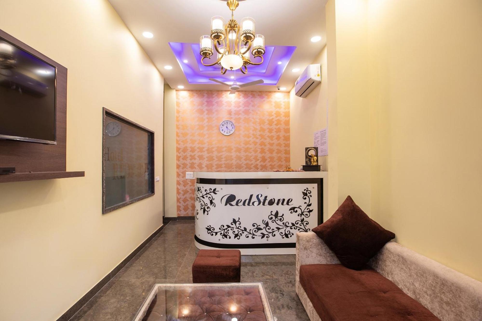 OYO 29932 Hotel R S Plaza New Delhi Exterior foto